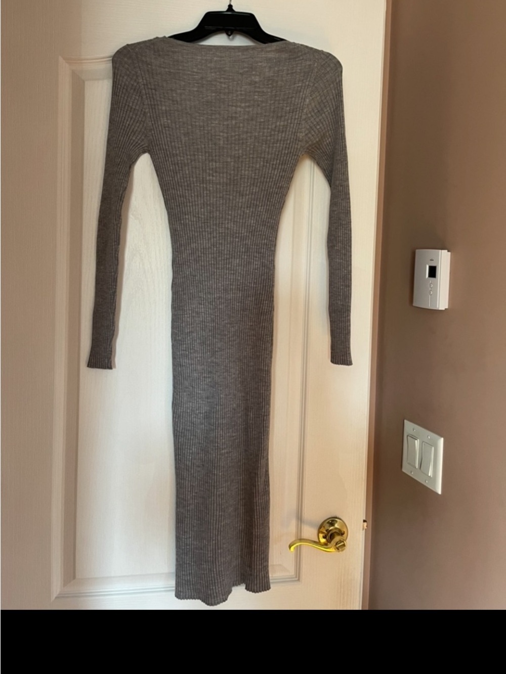 Aritzia Babaton Gray Ribbed Midi Button-Through Dress - Picture 2 of 3